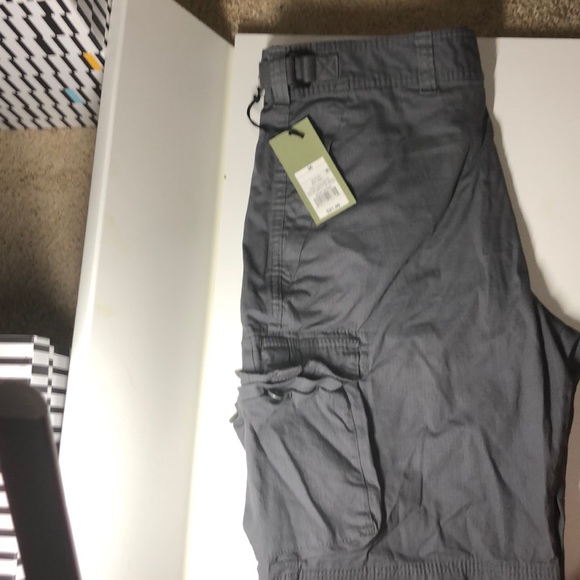 Goodfellow & Co Other - 💚 NWT Cargo Shorts